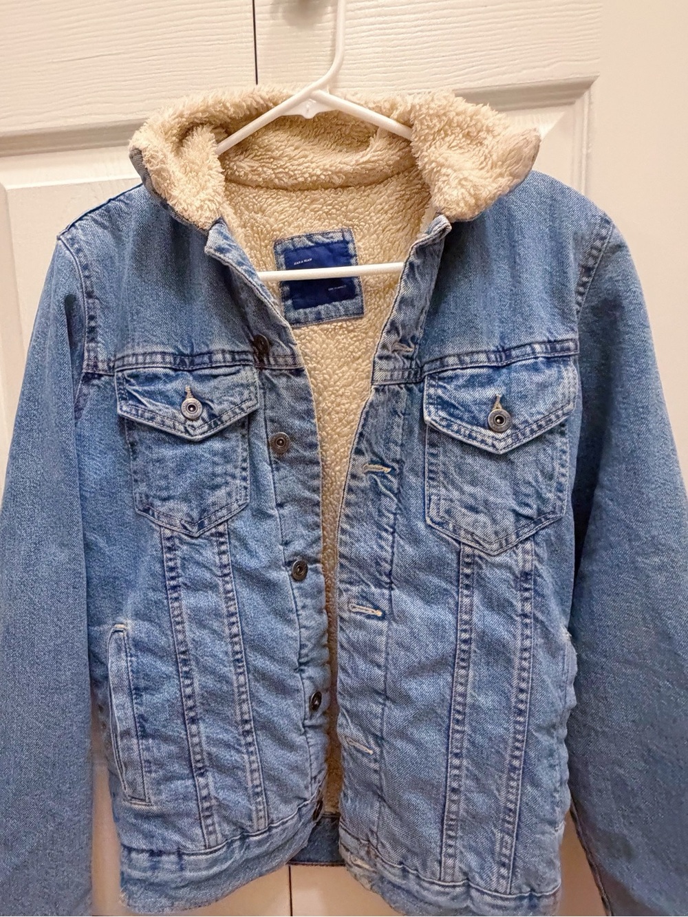 Zara Light Blue Denim Jacket with Cream Sherpa Lining